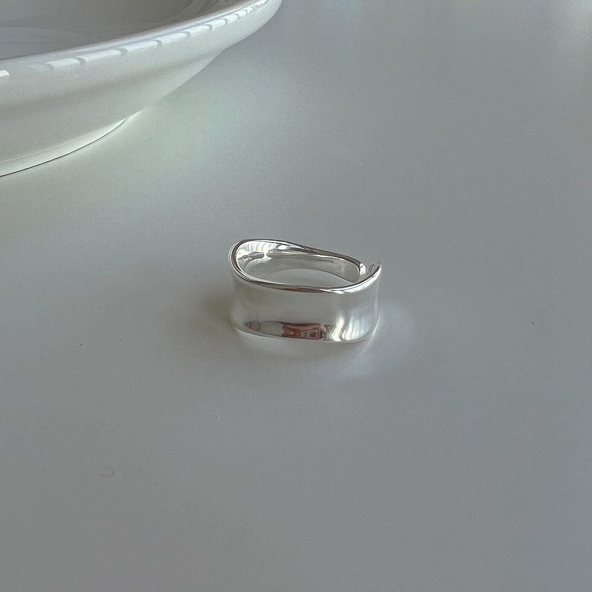 Sier Wide Irregular Wave Glossy Simple Niche Advanced Cold Wind Ring