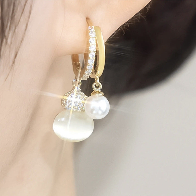 Women's For Design Fashion Micro Inlay Ear Clip Temperament Earrings