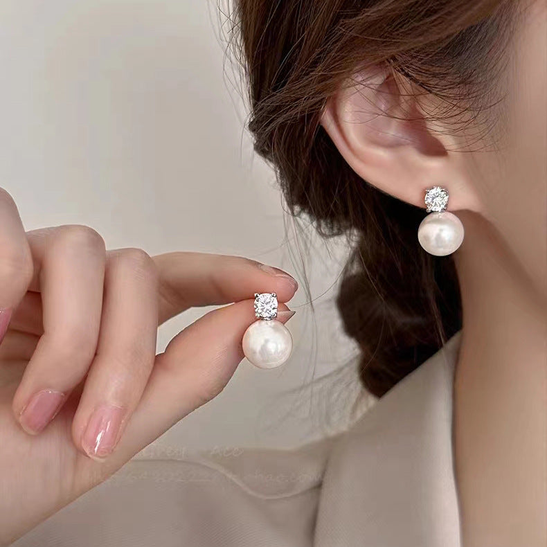 Women's Sier Diana Perfect Circle Strong Light Pearl Luxury Stud Earrings