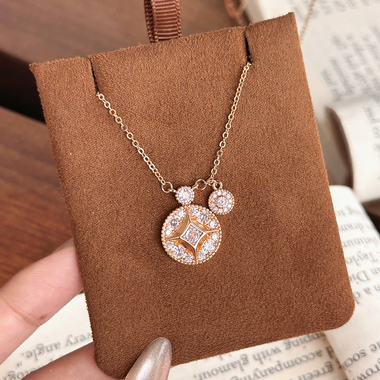 Style Full Of Rhinestone Copper Bubble Rings