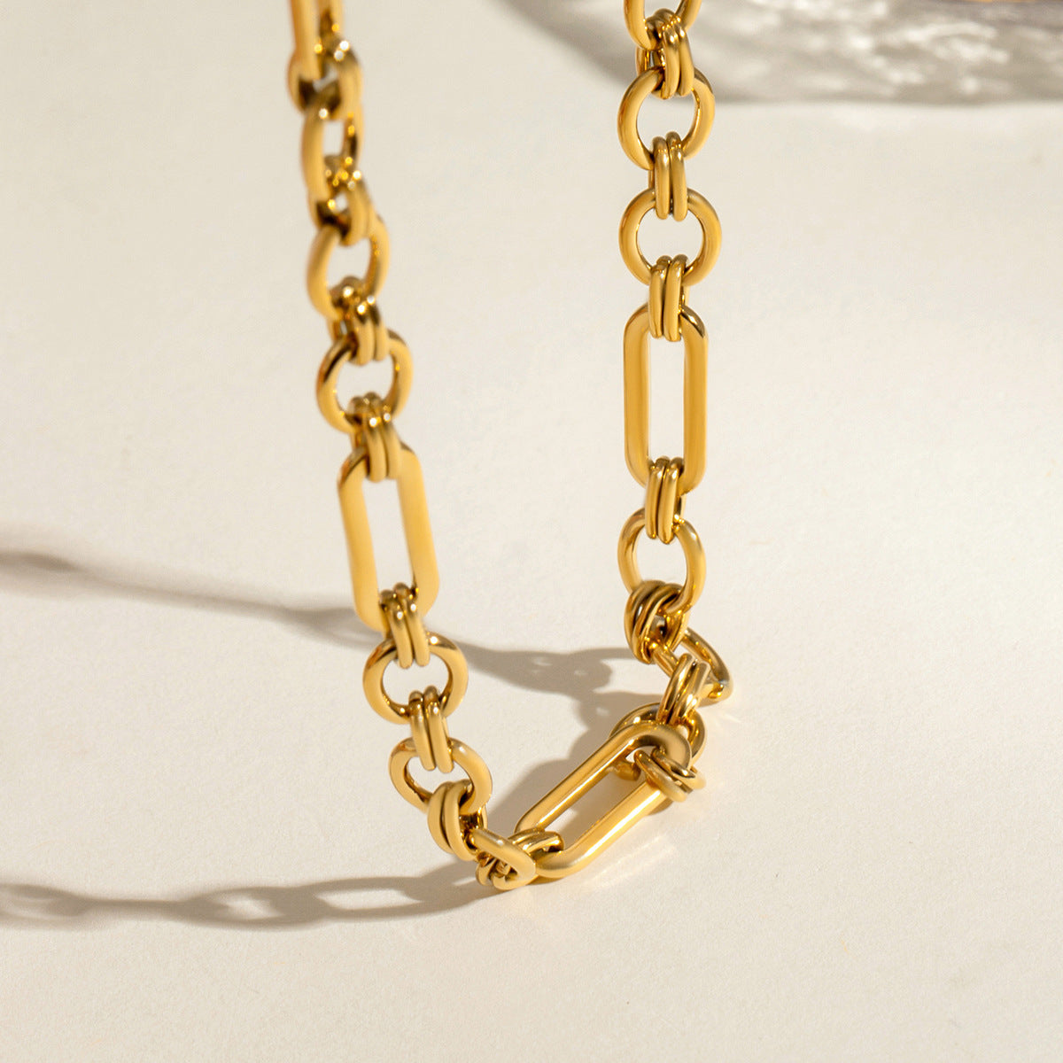 Women's Design Fashionable Gold Stainless Steel Handmade Necklaces
