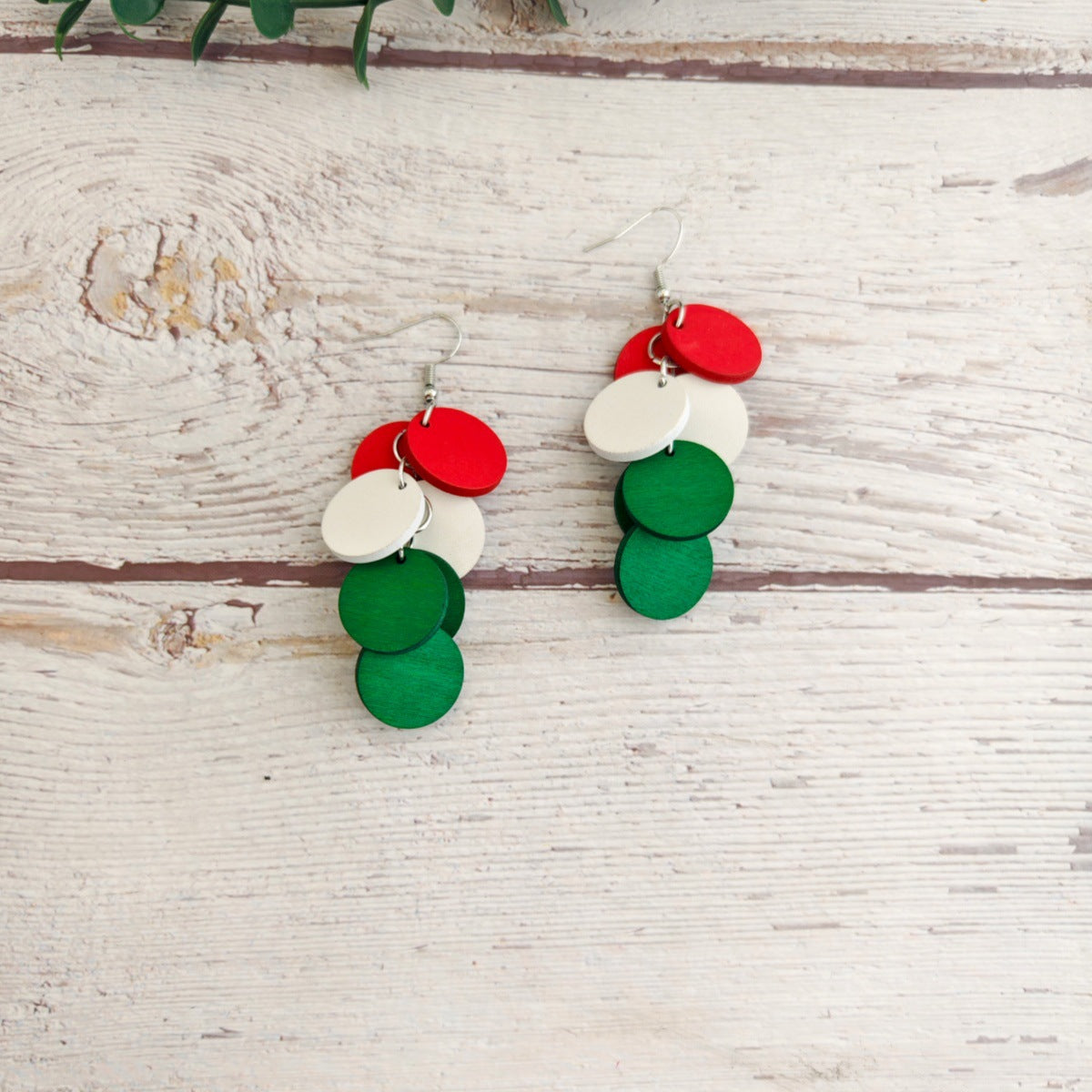 Grape Cluster Fashion Personality Wood Piece Ear Hook
