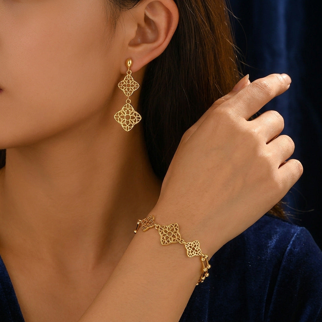 Women's Palace Style Minority Fashion Hollow Geometry Shape Design Rings
