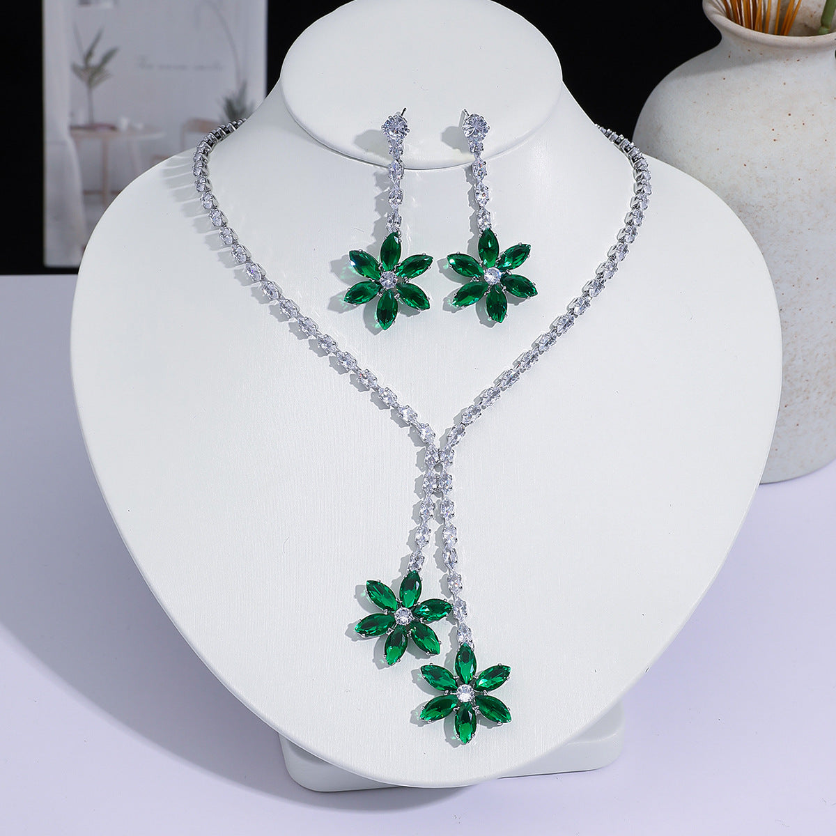 Full Diamond Drop-shaped Temperament The Dinner Party Jewelry Set