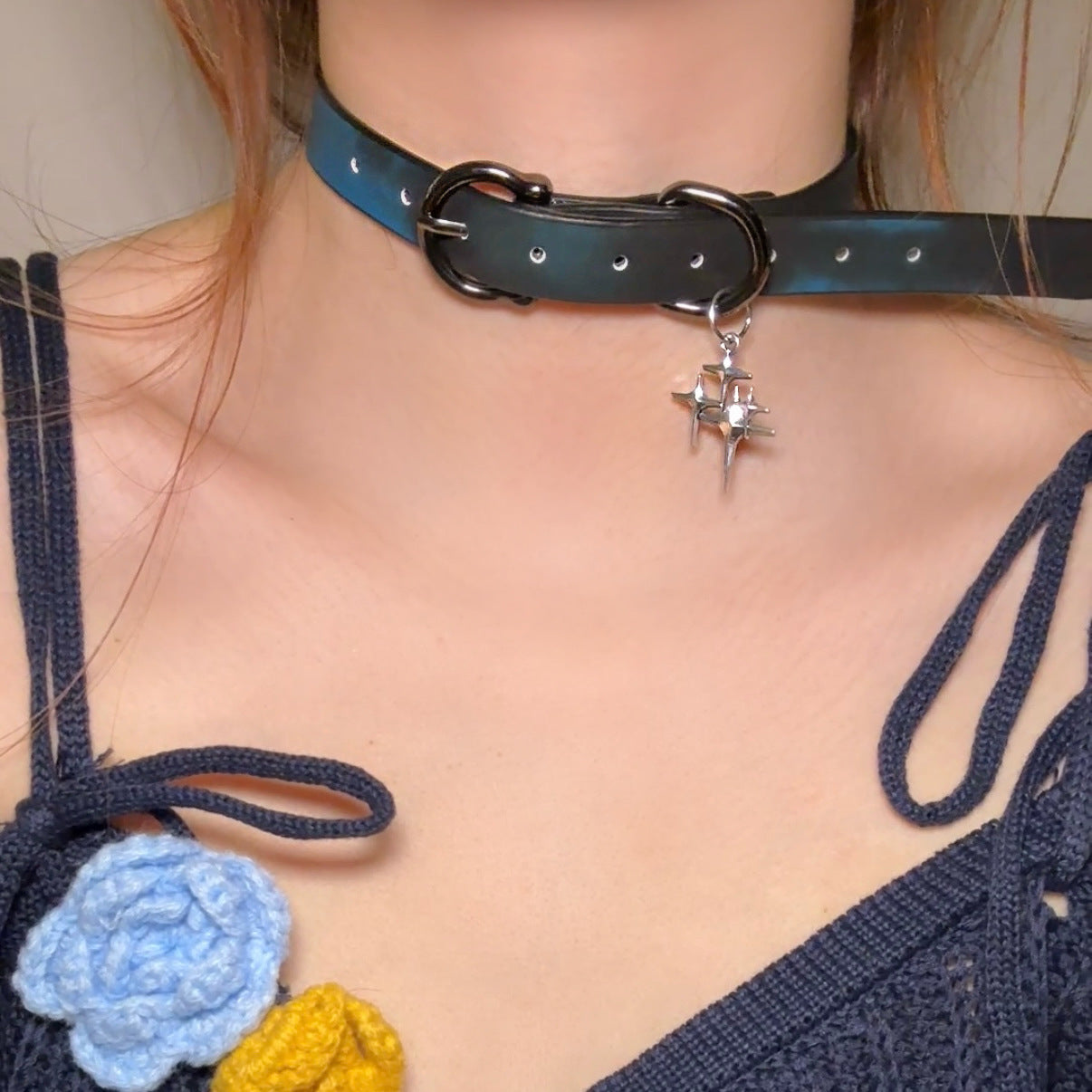 Women's Warm Color Changing Leather Hot Senior Clavicle Collar