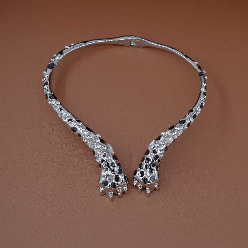 Women's Xi Retro Fashion Personalized High-key Dignified Collar