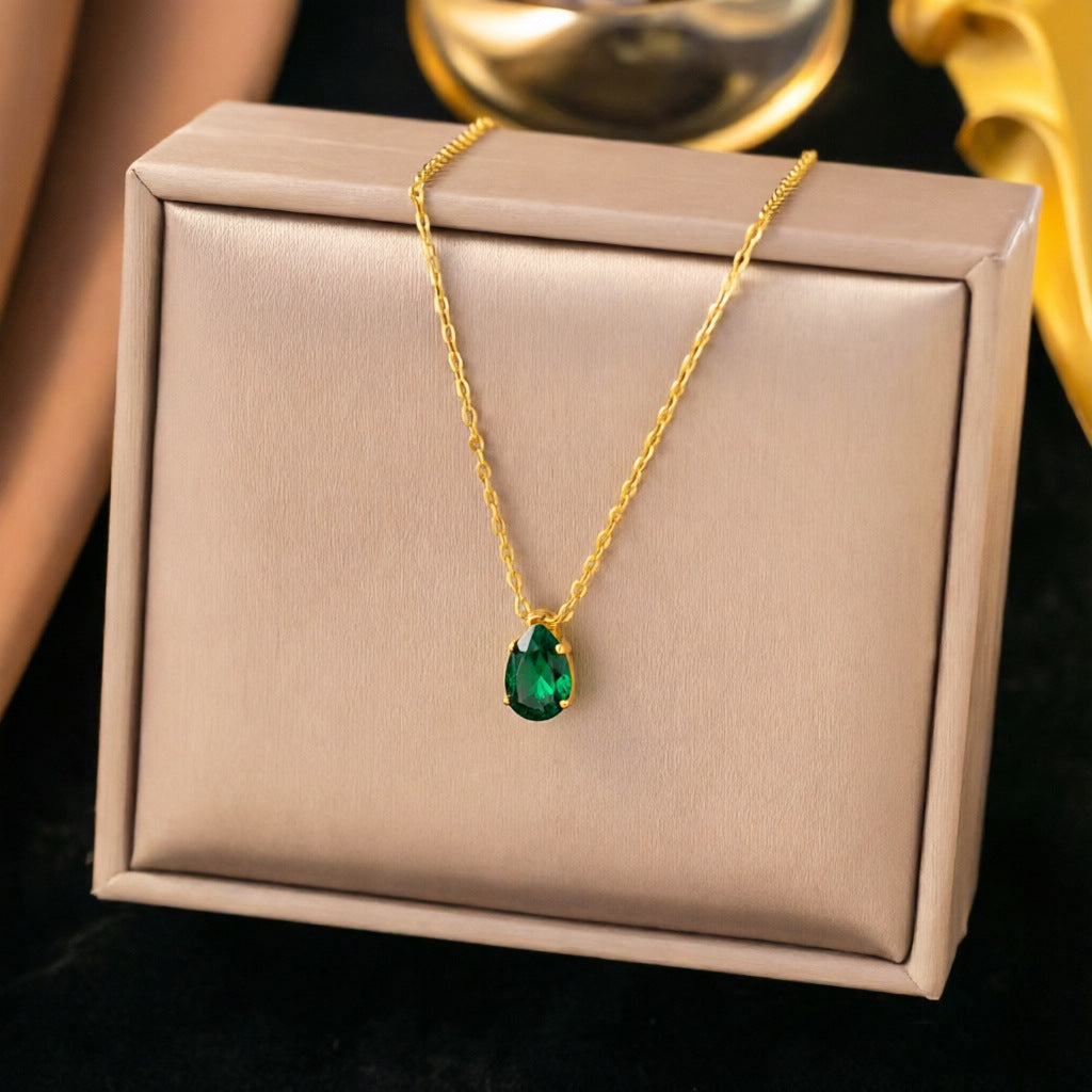 Women's Sense Emerald Suit Titanium Steel Clavicle Chain High Jewelry Set