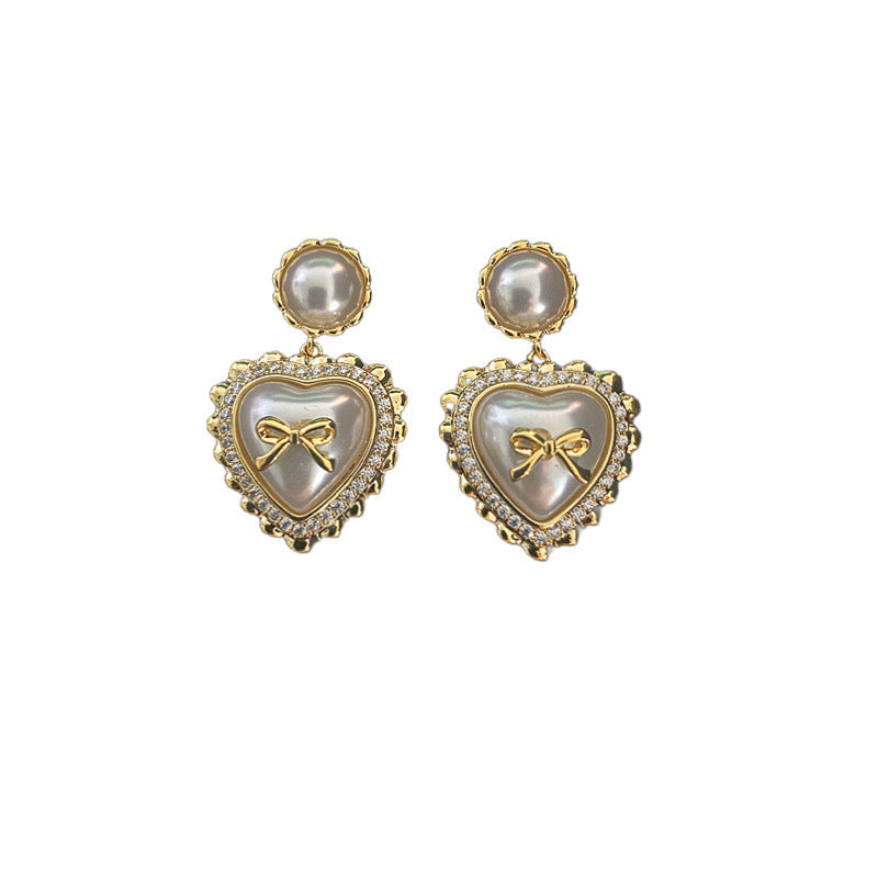 Women's Retro Love Pearl Bow For Trendy Earrings