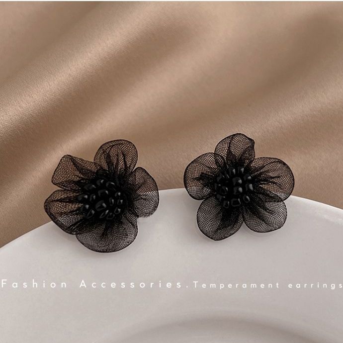 Pearl Flower Simple Mori Petal Ear Earrings