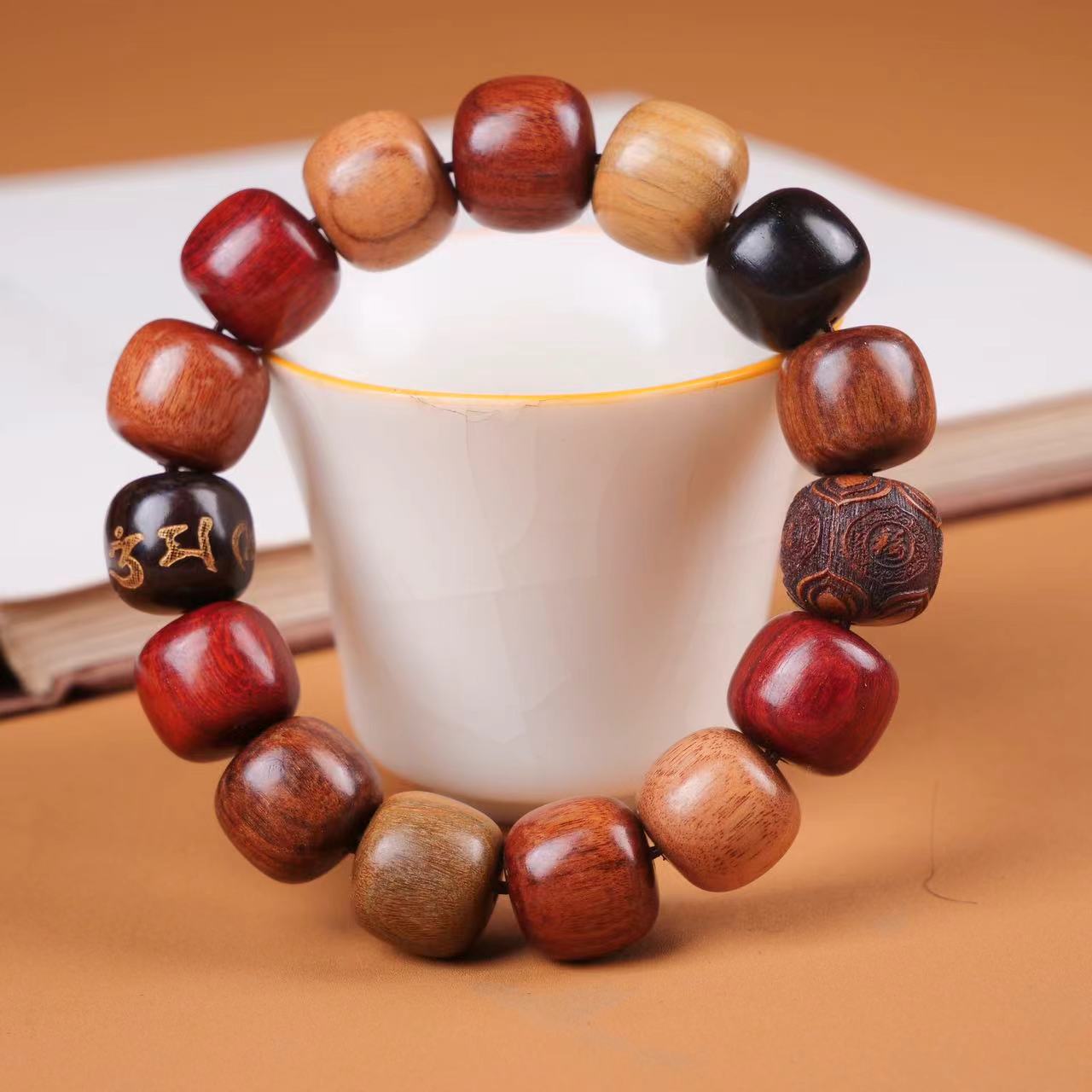 Women's Beads Rosewood Door Frame Yellow Pear Crafts Bracelet