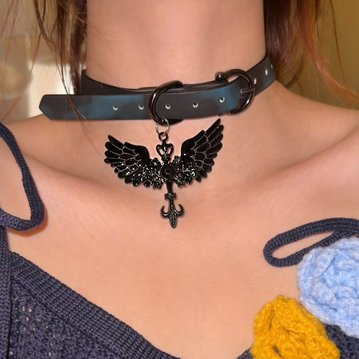 Women's Warm Color Changing Leather Hot Senior Clavicle Collar