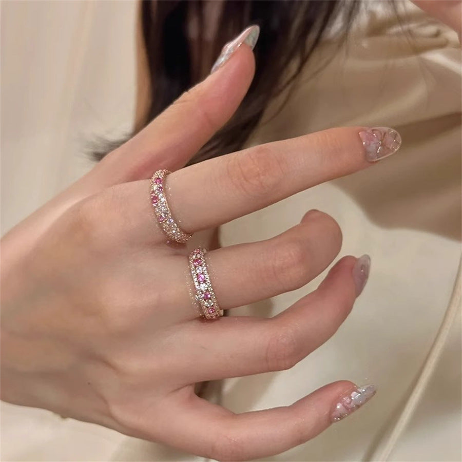 Style Exquisite Pink Diamond Full Female Light Rings