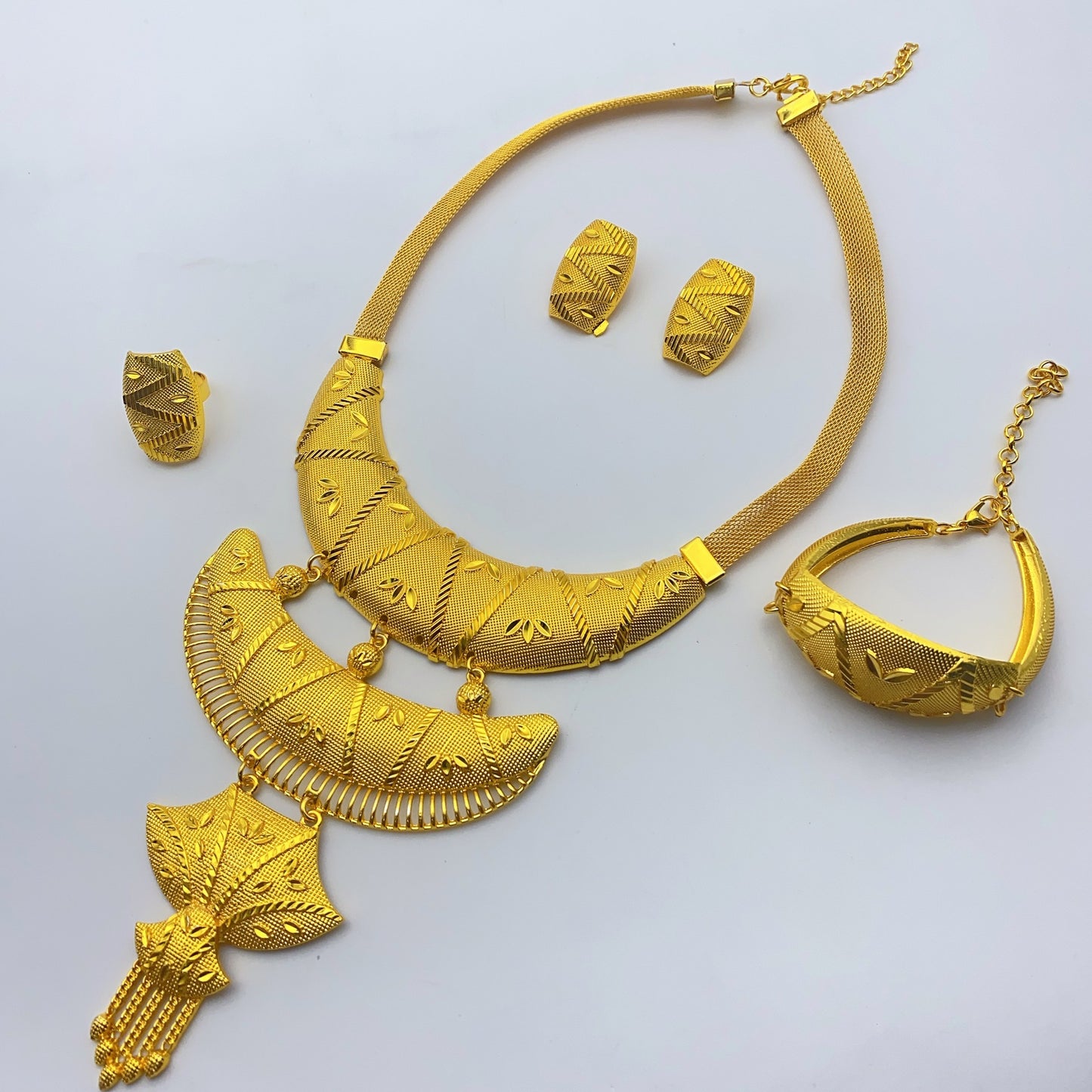 Innovative New Women's Gold-plated Bridal Indian Rings