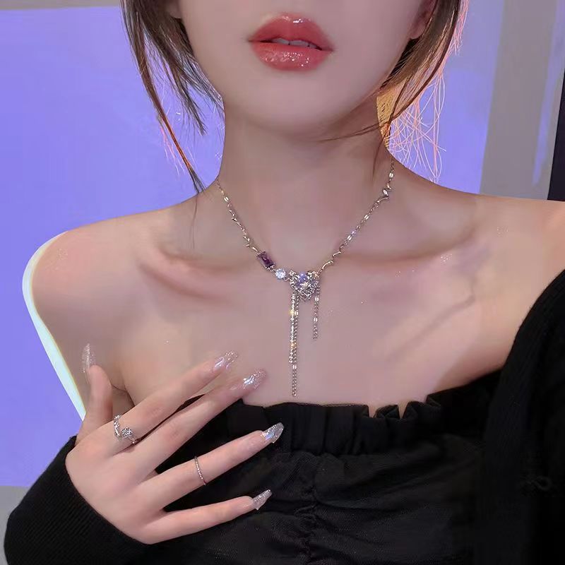 Pearl Design Sense Light Luxury Minority Asymmetric Clavicle Chain Cold Necklaces