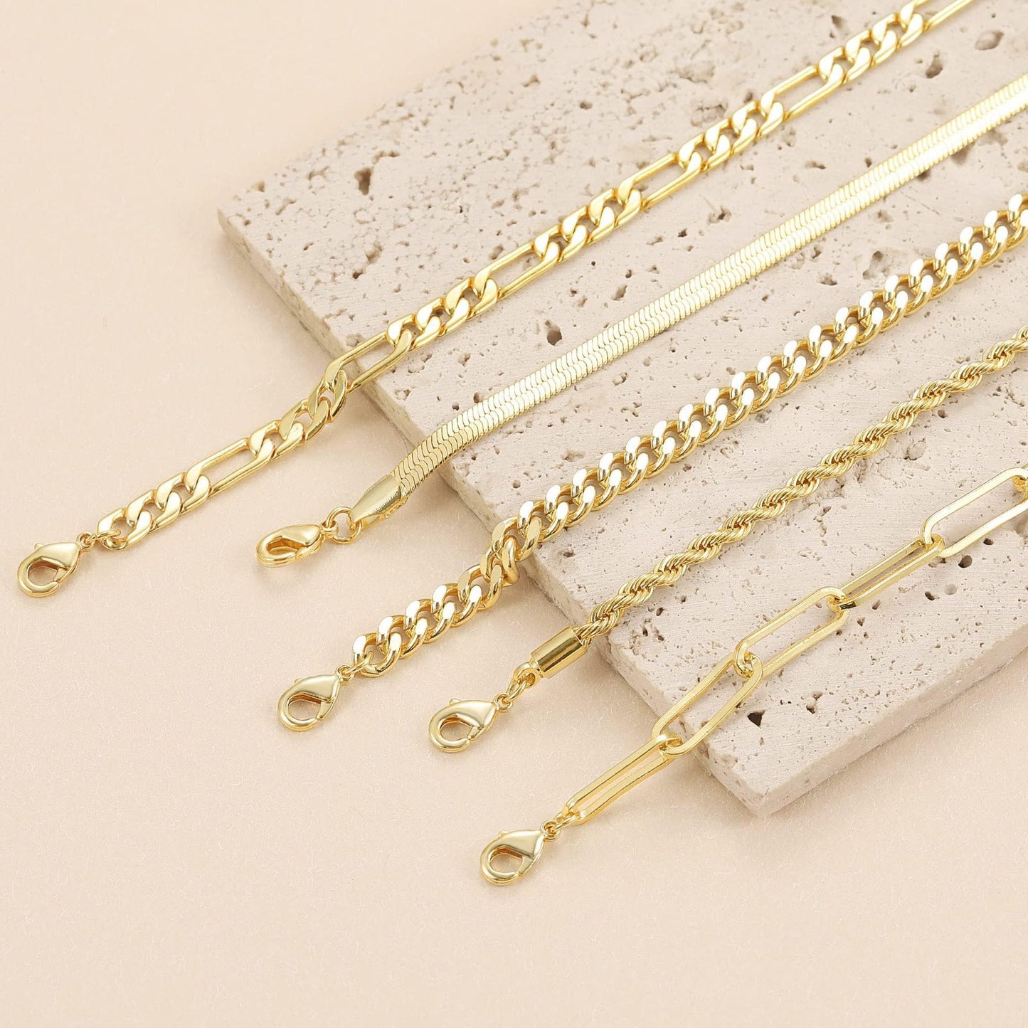 Minimalist Metal Figaro Chain Hemp Flowers Bracelets