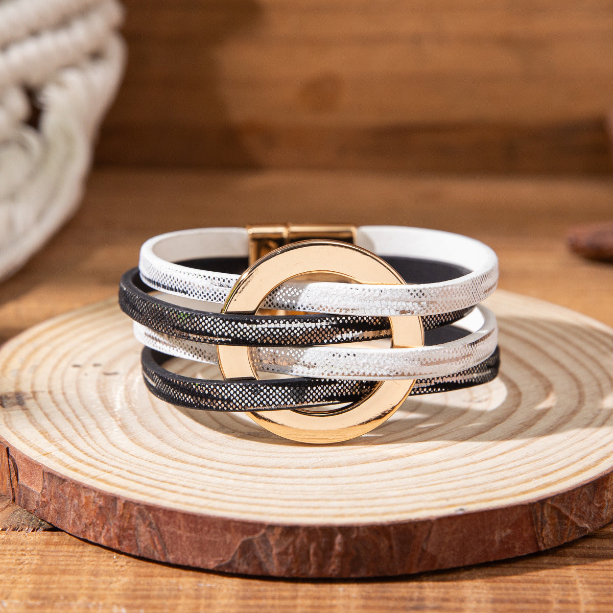 Twin Sense Leather Female Style Niche Design Bracelet