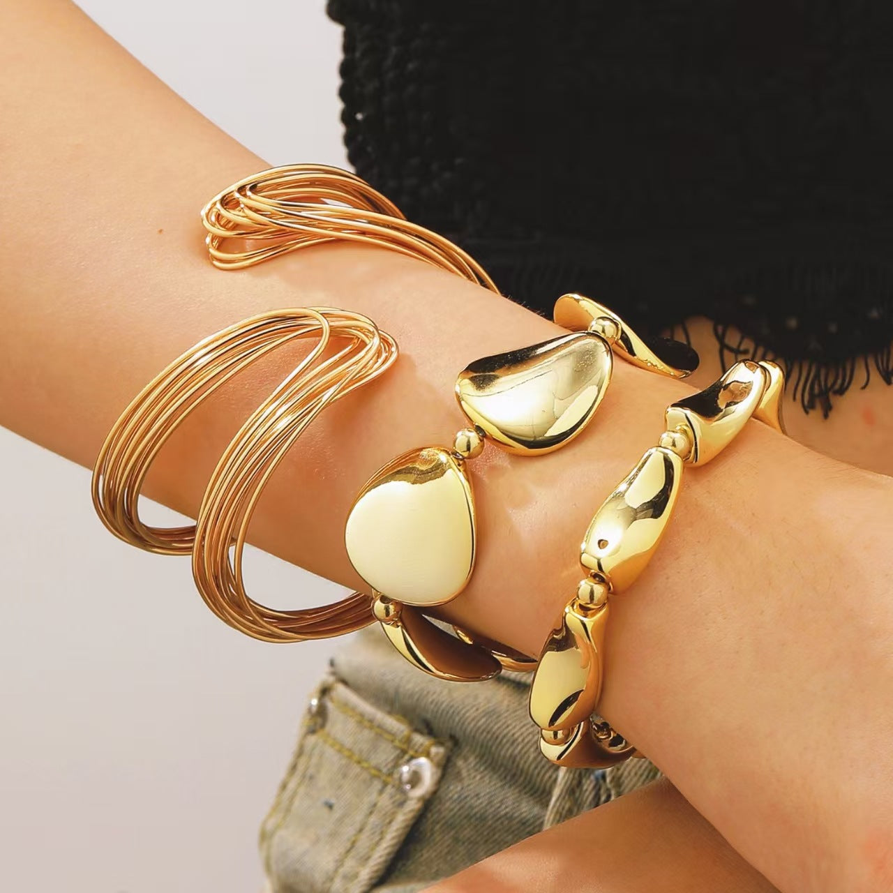 Exaggerated Irregular Glossy Design Sense Geometric Bracelets