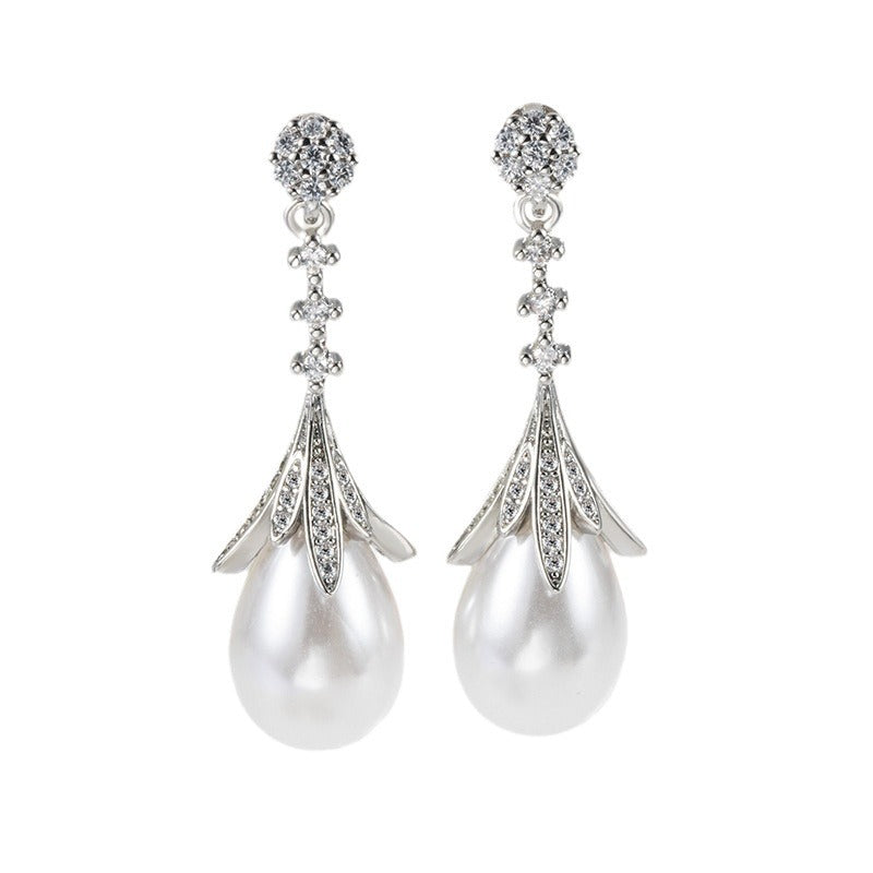 Women's Style Satine Retro Summer High-grade Pearl Water Drop Ear Earrings