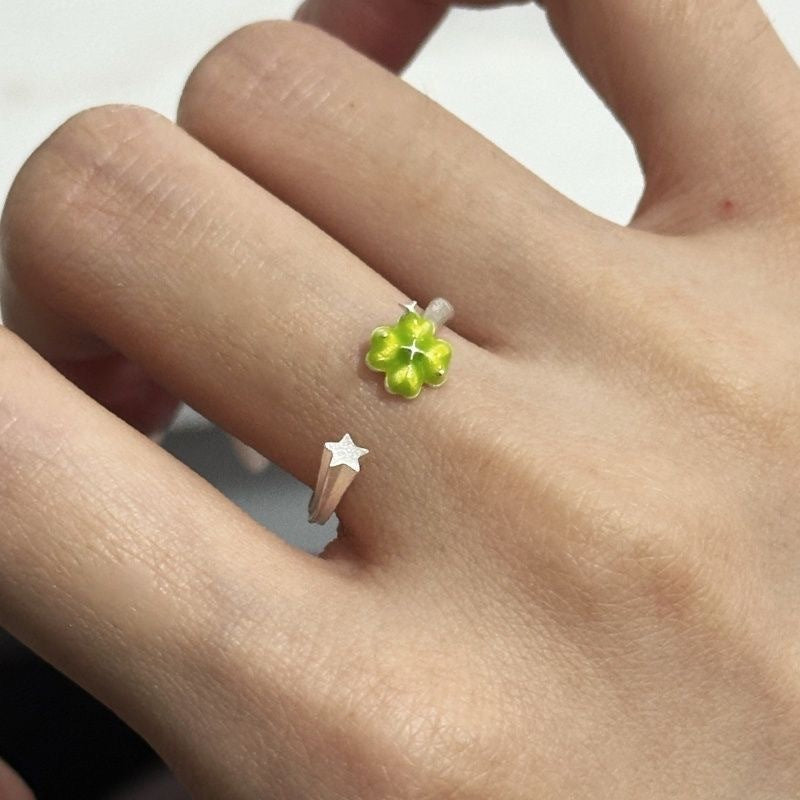 Lucky Four-leaf Clover Minority Simple Design Sense Fresh Sweet Earrings