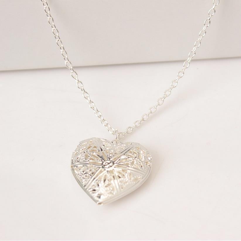 Love Frame Box Openable Sweater Chain Necklace