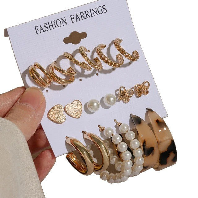 Women's Fresh Summer Versatile Acrylic Round Pairs Plastic Earrings