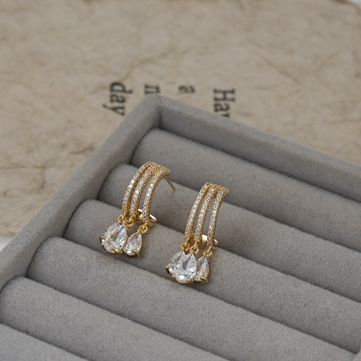 Women's Micro Inlaid Zircon Personalized High-grade Drop Ear Exquisite Light Stud Earrings