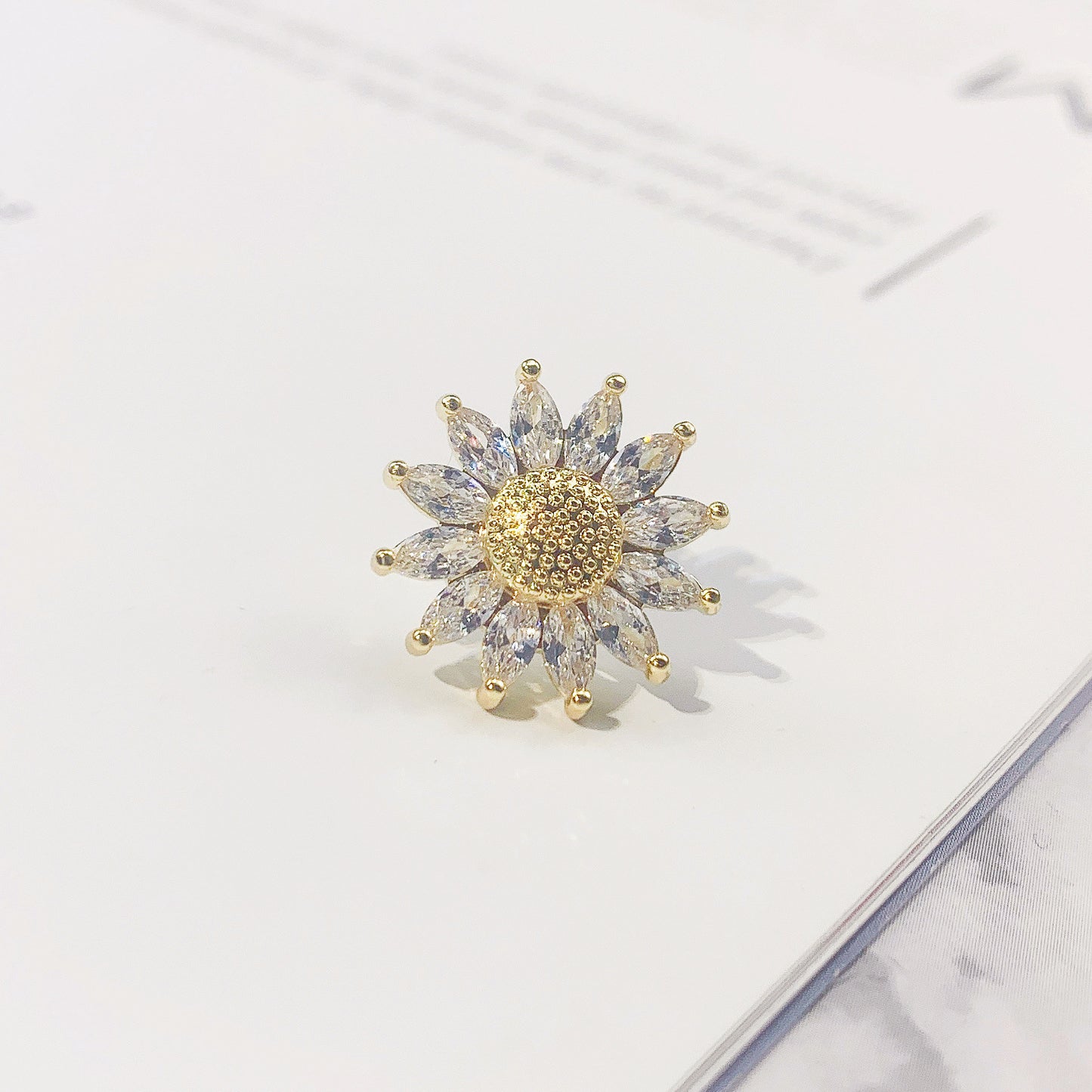 Cute Style Small Collar Pin Trendy Brooches