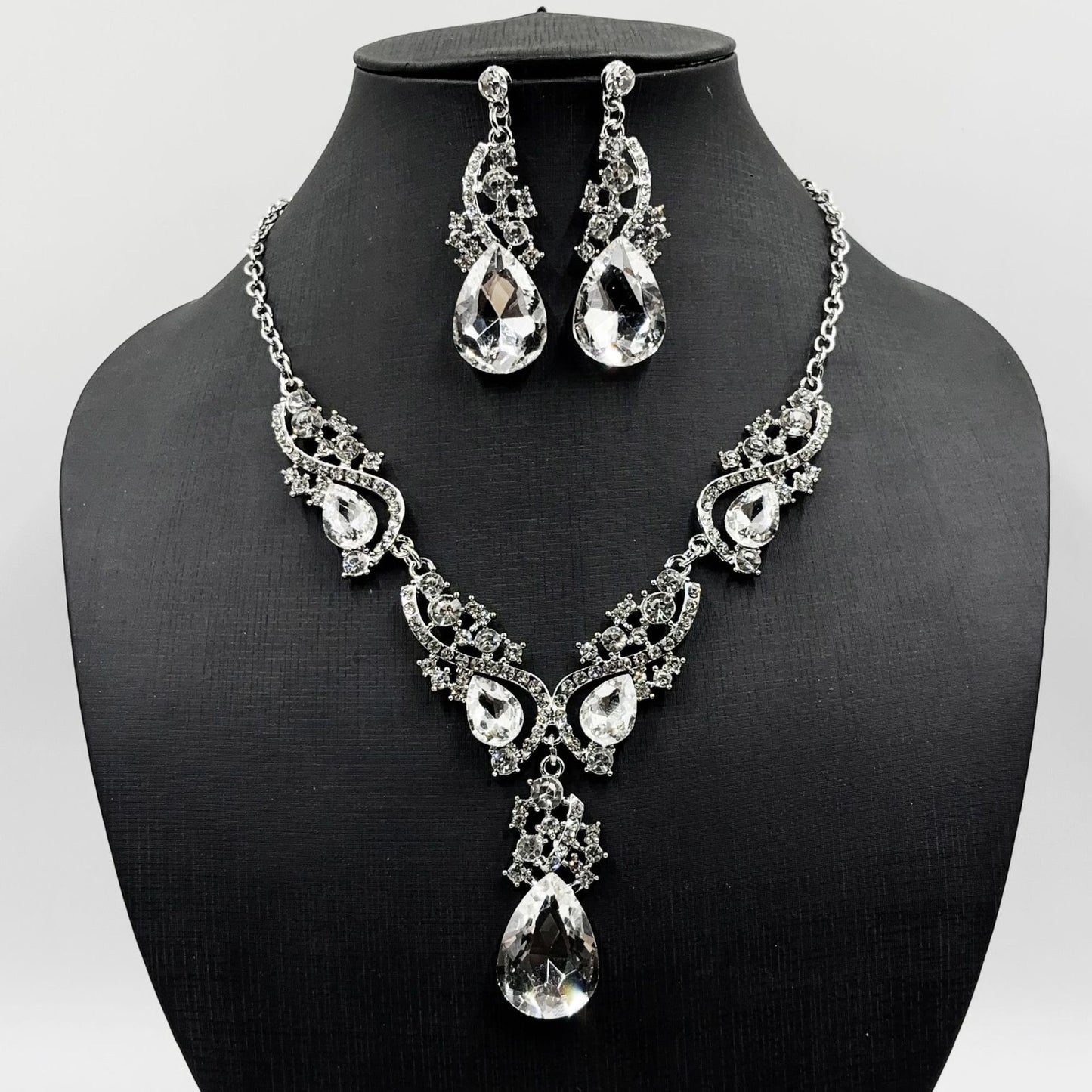 Bridal Water Drop High-key Dignified Two-piece Retro Earrings