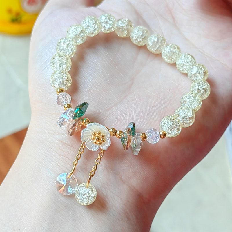 Camellia Little Daisy Crystal Girlfriends Color Glass Chipping Bracelet