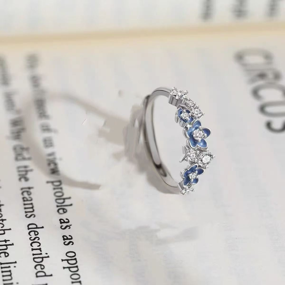 Women's & Men's Myosotis Couple Niche Temperament Fashion Branch Ring