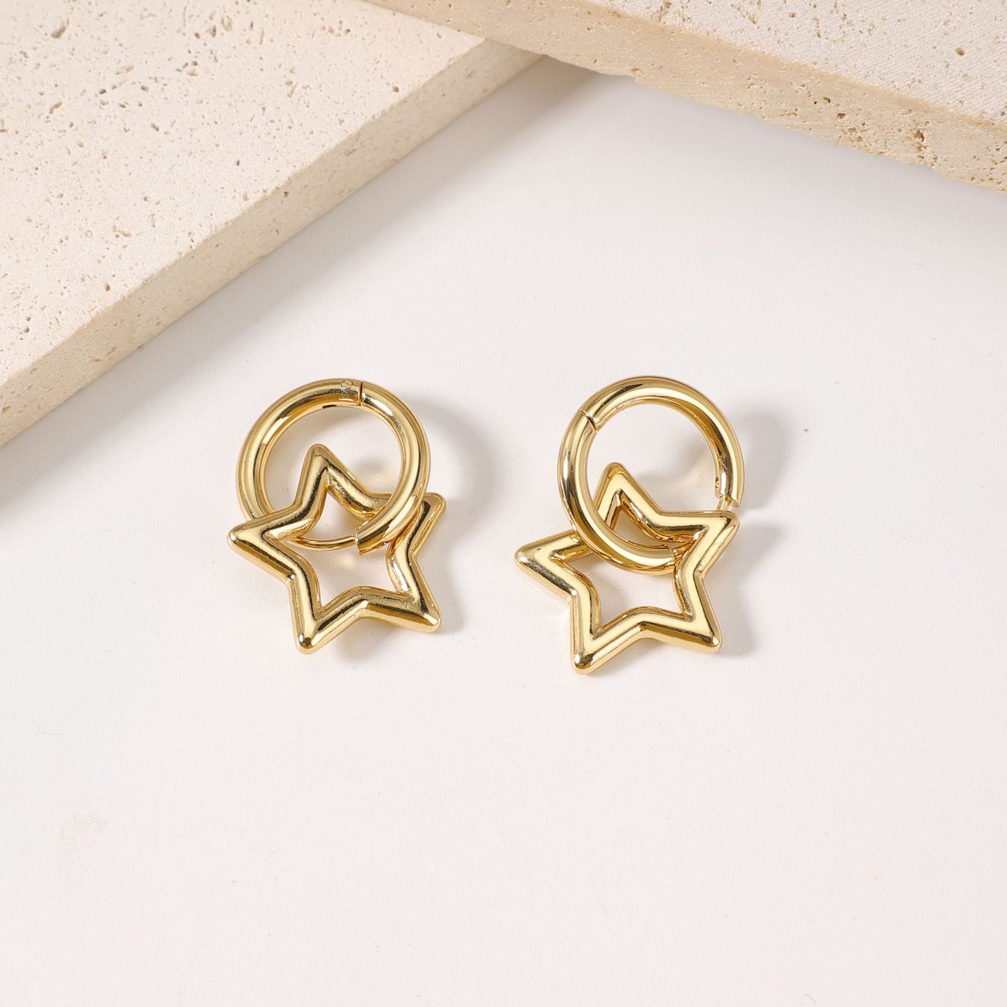 Women's Fashionable Stainless Steel Love Heart Flowers Eardrops Stud Earrings