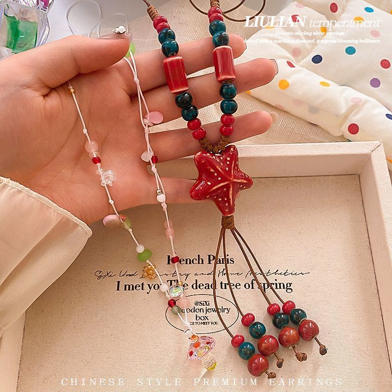 Women's Retro Atmosphere Clavicle Chain Summer Niche Design Necklaces