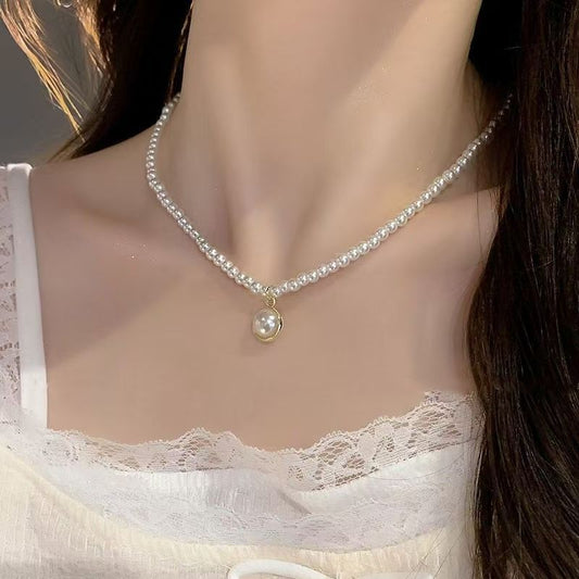 Women's Pearl Light Luxury Minority High-grade Clavicle Chain Necklaces