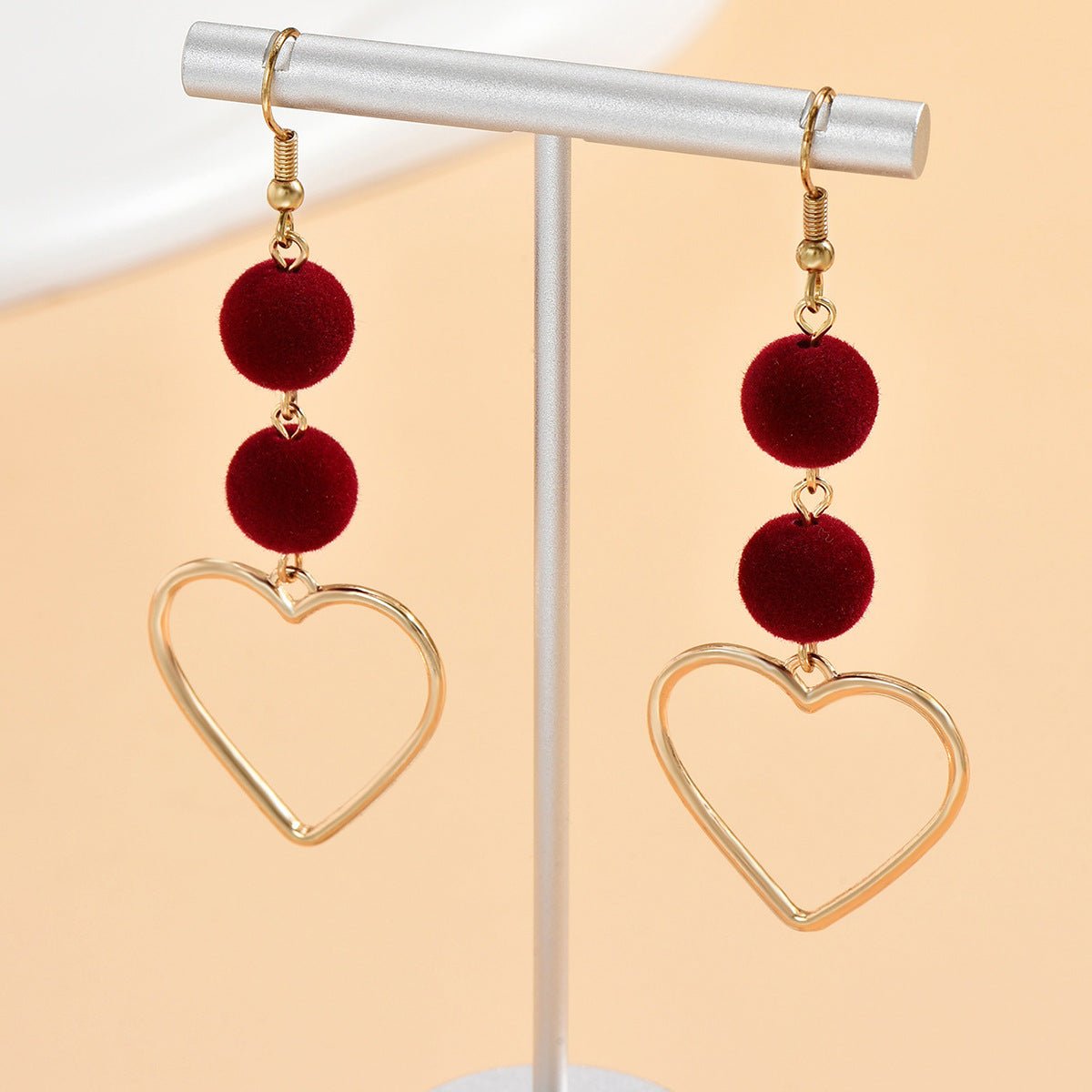 Wine Red Flocking Heart-shaped Long Retro Sweet Elegance Rings