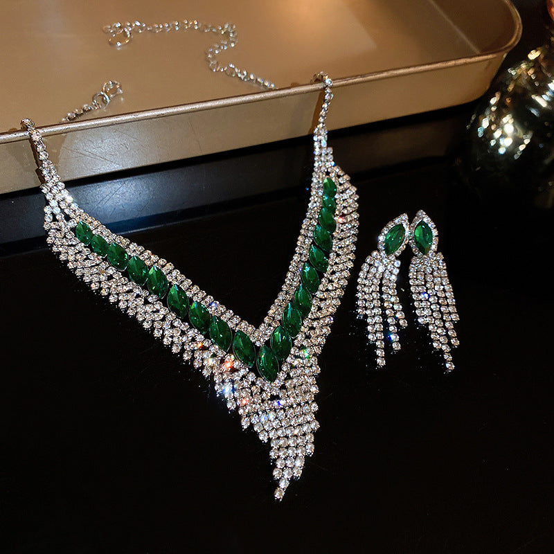 Diamond Geometric Suite Light Luxury Clavicle Jewelry Set