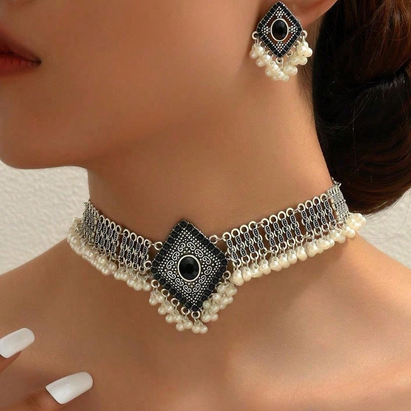 Style Retro Diamonds Pearl Suite Bridal Jewelry Set