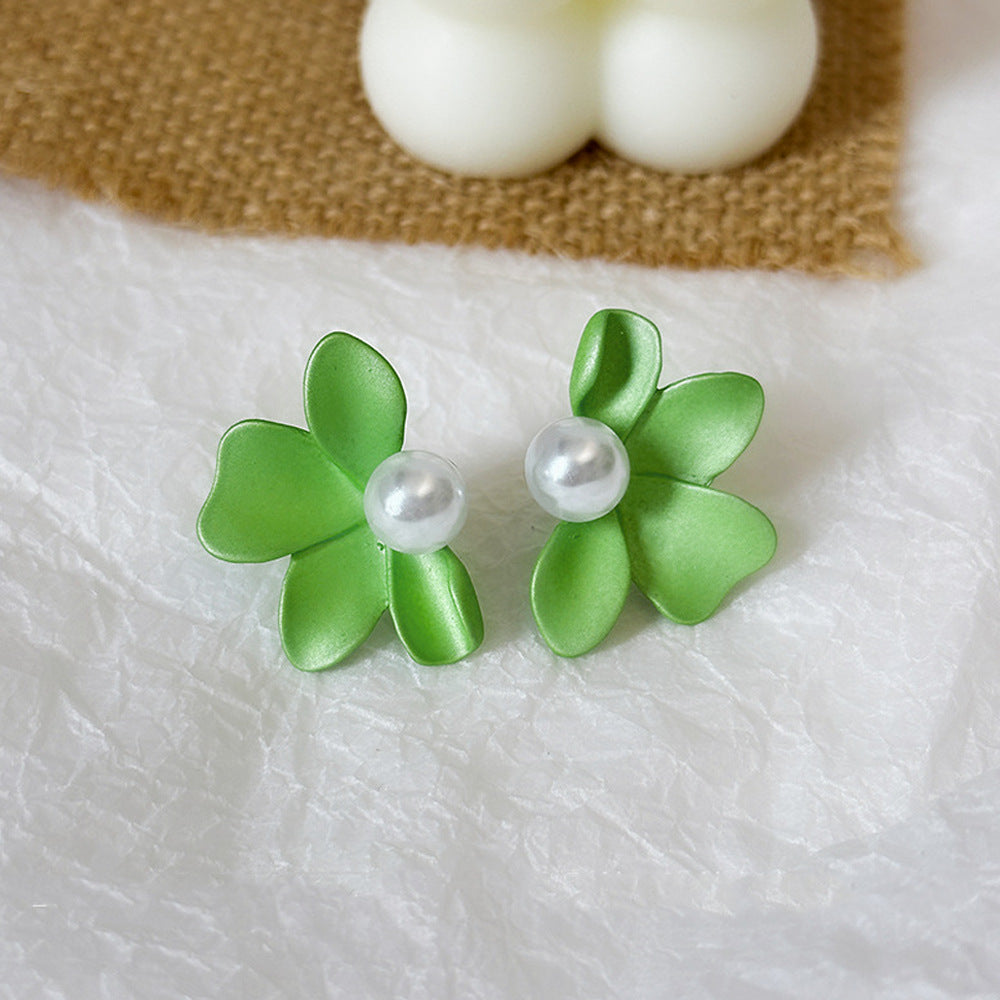 Inlaid Zircon Flower Elegant High-grade Pearl Earrings