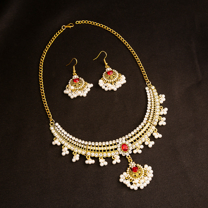 Women's Suite Retro Court French Pearl Water Jewelry Set