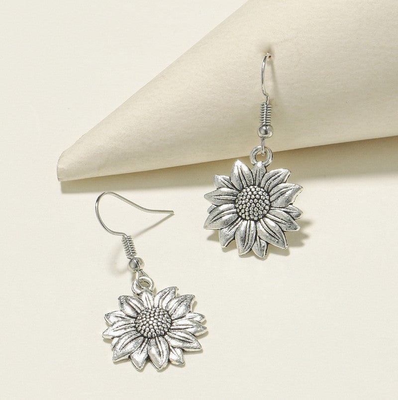 Sun Flower Retro Three-dimensional Sunflower Carving Fashion Ear Hook