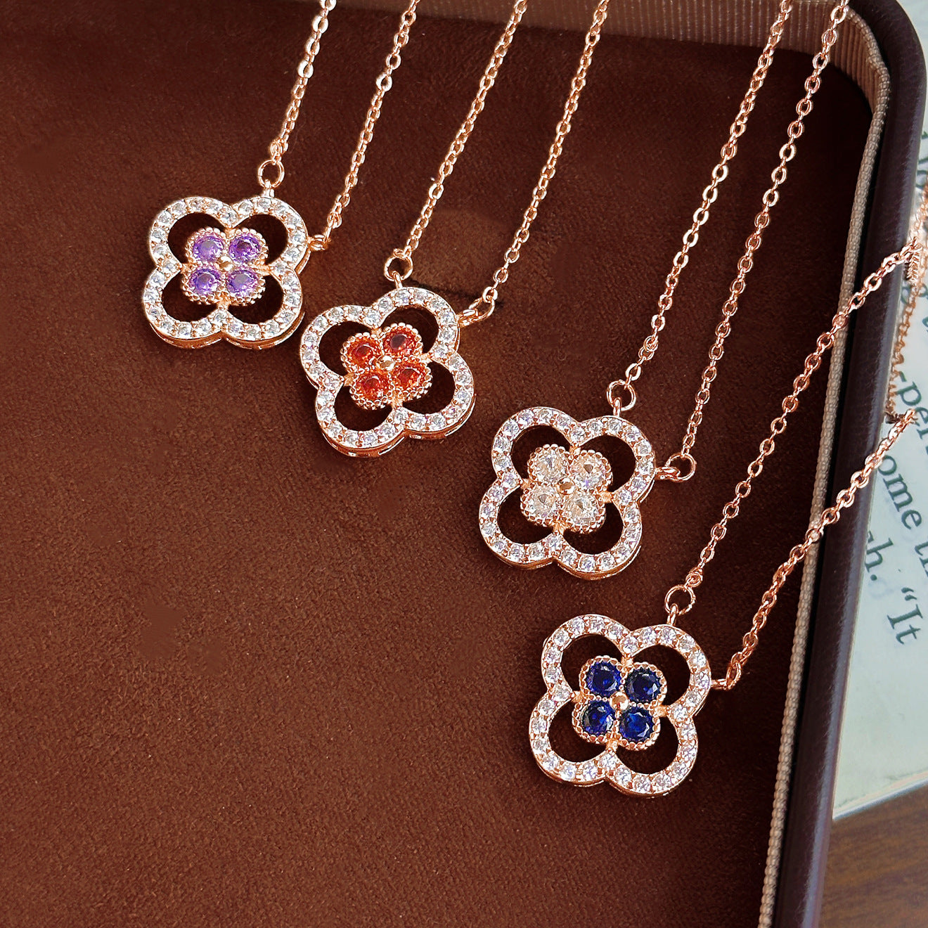 Style Clavicle Chain Fashion Fresh Four-leaf Clover Necklace