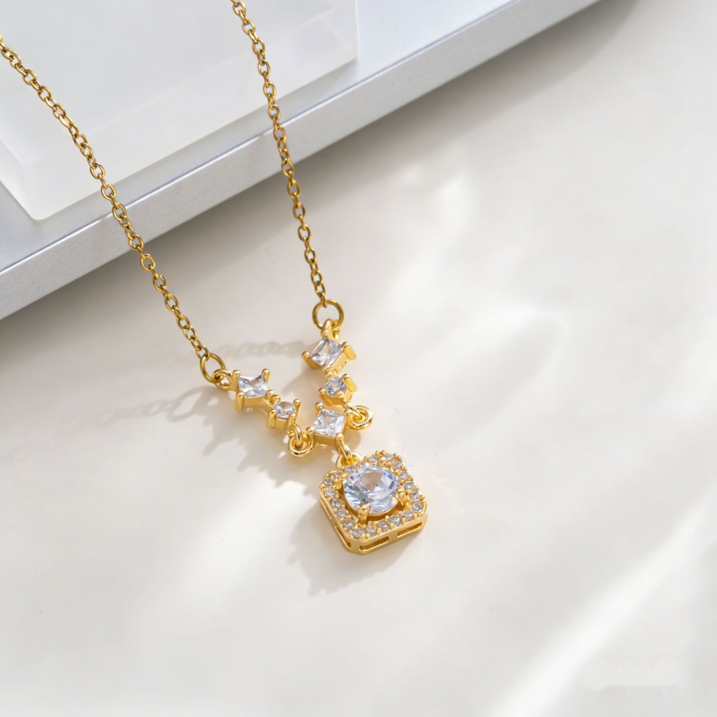 Sweet Small Square Diamond For Exquisite Super Shiny Necklace