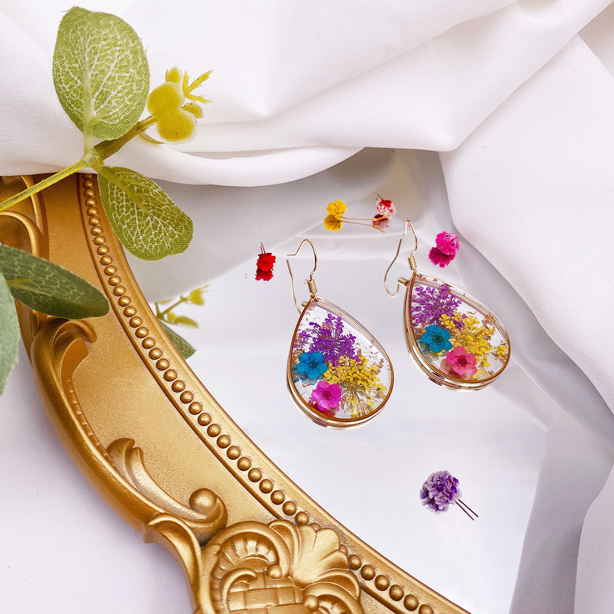 Women's Drop-shaped Natural Dried Flower Fresh Real Gold Foil Rose Pearl Earrings