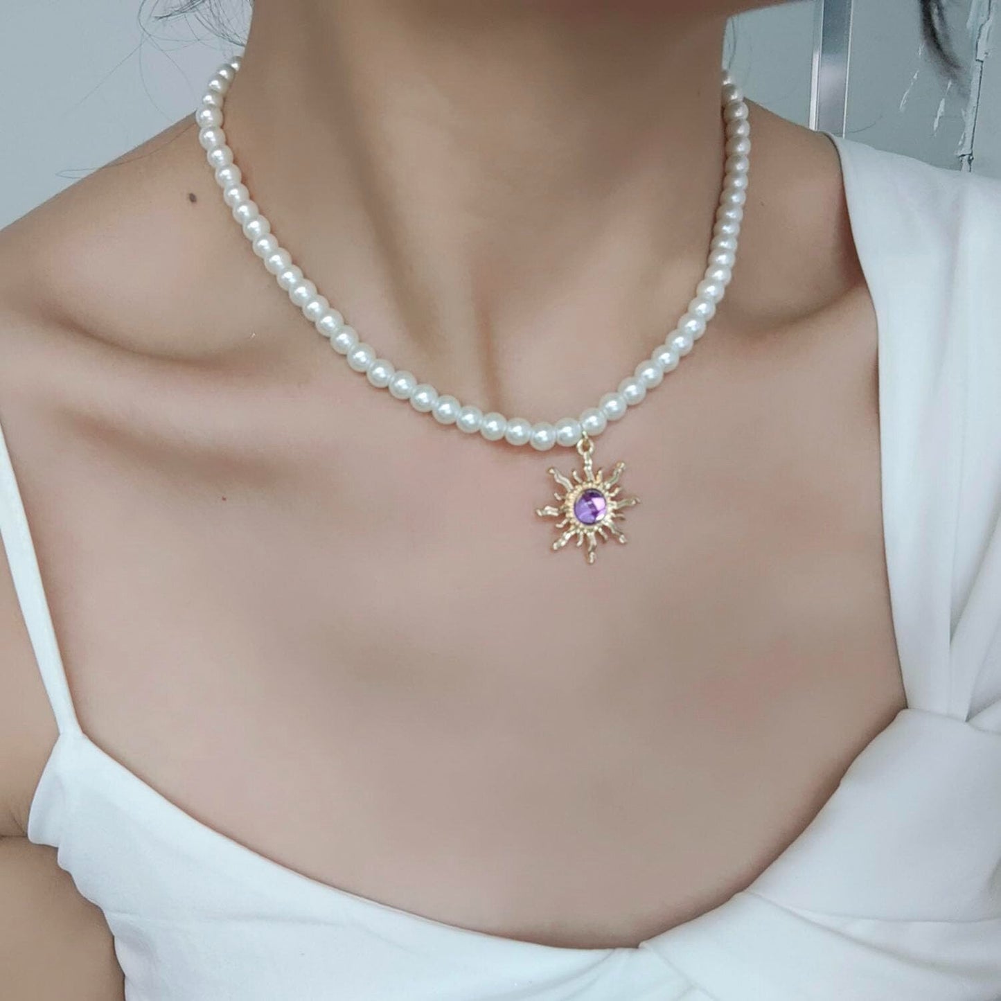 Women's Chain Gem Sunflower Creative Light Luxury Necklace