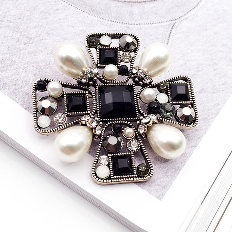 Stylish Retro Design Brooch Elegant Fashion Brooches