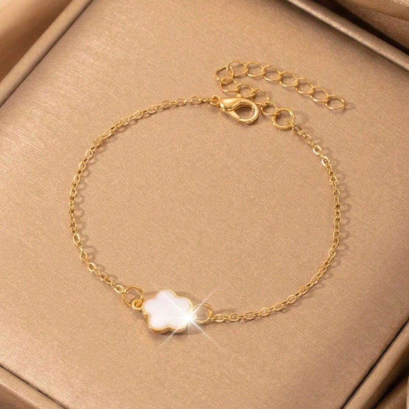 Luxury High Sense Flower Female Simple Niche Bracelets