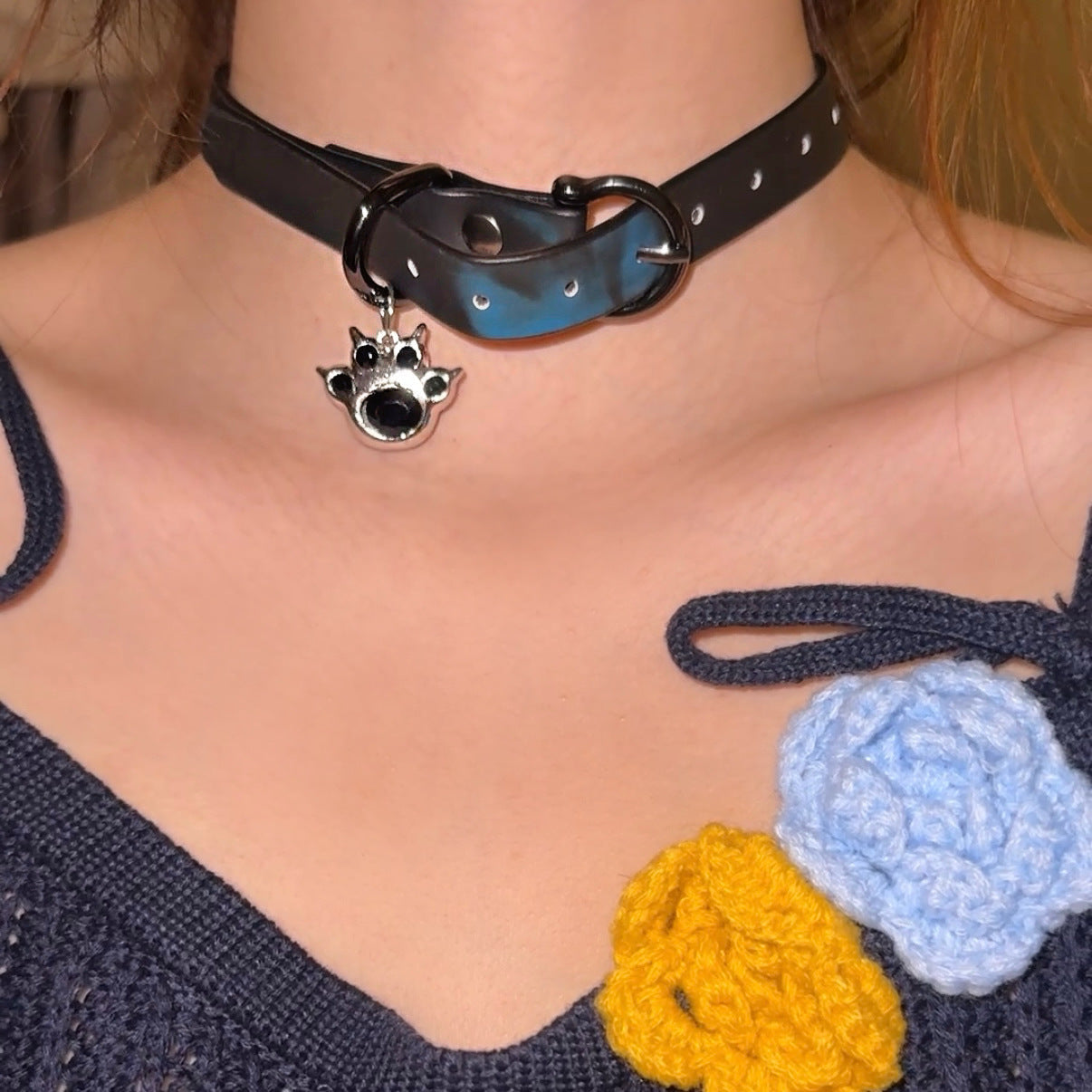 Women's Warm Color Changing Leather Hot Senior Clavicle Collar