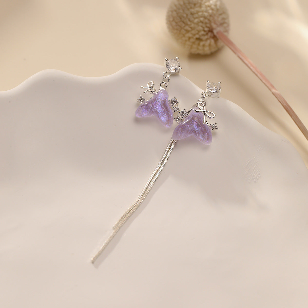 Fishtail Exquisite Advanced Design Sense Fashion Stud Earrings
