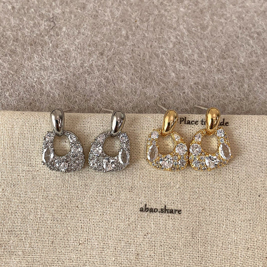 Women's High-grade Light Luxury Exquisite Small Simple Fashion Diamond Rings
