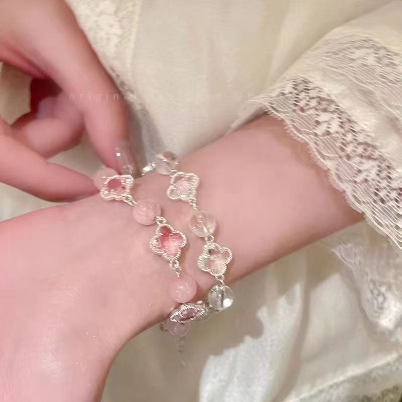 Cold Beaded Four-leaf Flower Style Niche Fashion Bracelet
