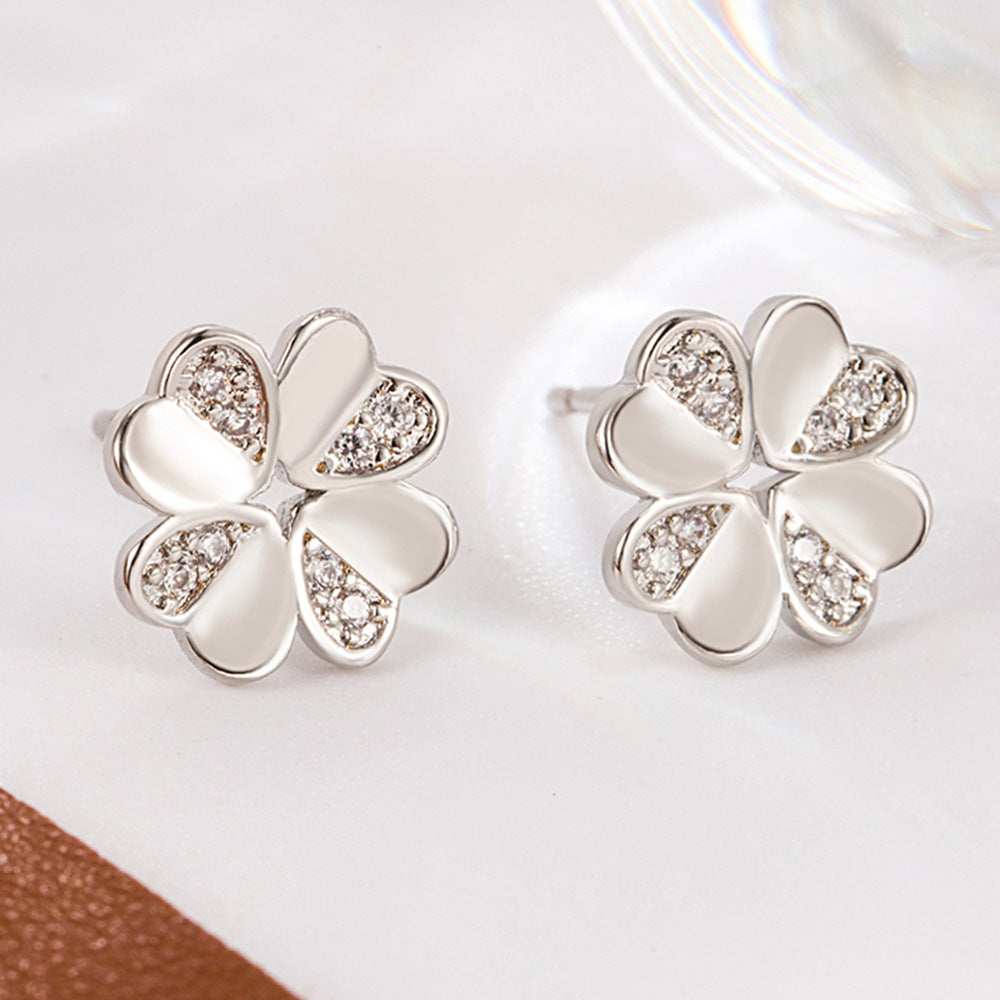 Women's Simple Graceful Ear Design Unique Plant Earrings